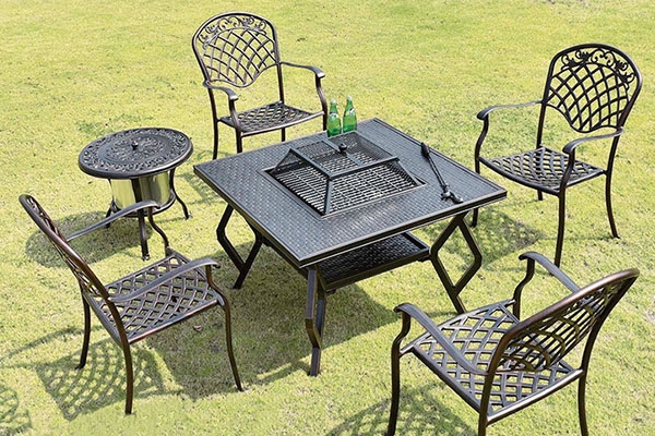 5 mẫu bàn nướng sân vườn nên tham khảo trước khi mua