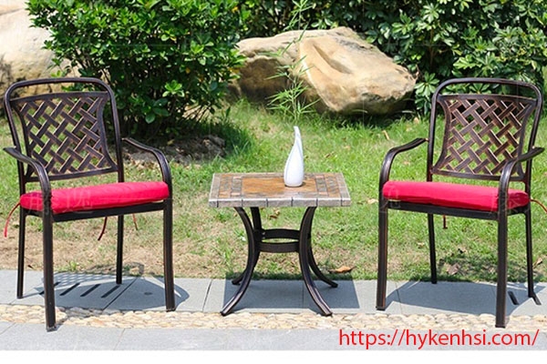 Mẫu ghế sân vườn nhôm đúc đẹp không nên bỏ qua