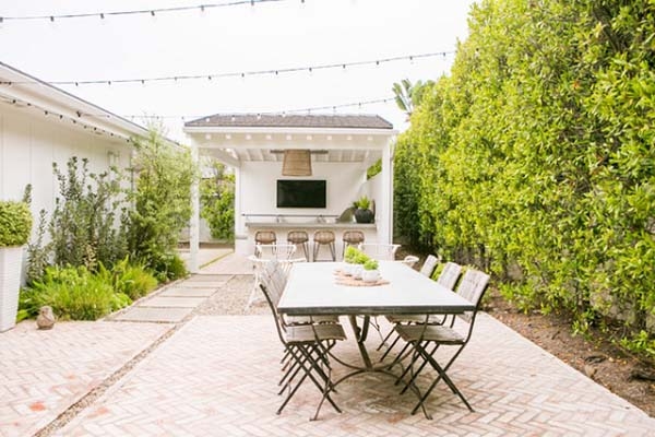 Xu hướng thiết kế sân vườn 2021 hiện đại