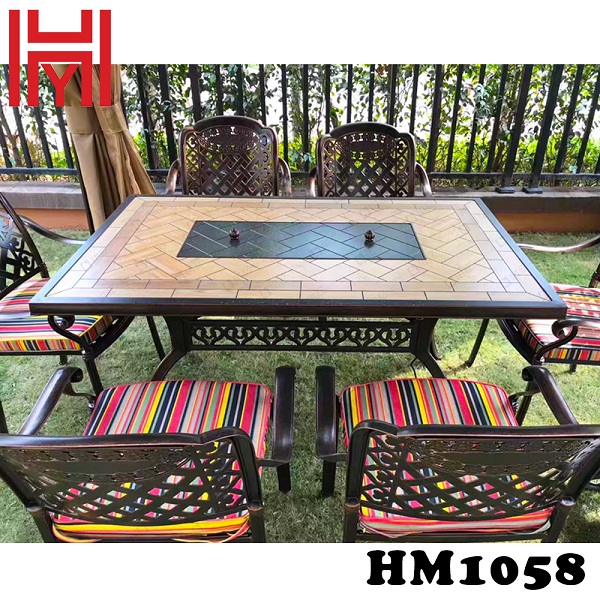 BÀN NƯỚNG ĐIỆN SÂN VƯỜN HM1058